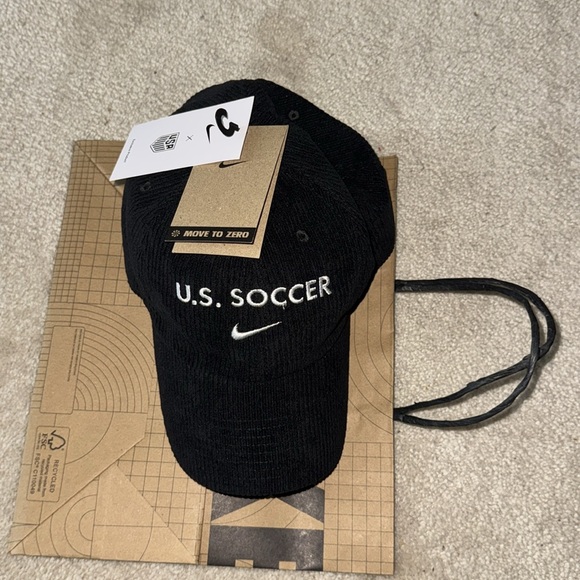 USMNT Nike Corduroy Club Flex Hat - Black - Picture 5 of 7